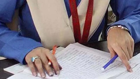 CBSE question : समाजशास्‍त्र पेपरमधील प्रश्‍नावर ‘सीबीएसई’ने व्‍यक्‍त केली दिलगिरी, संबंधितांवर होणार कारवाई