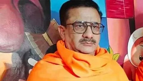 Wasim Rizvi : शिया वक्‍फ बोर्डाचे माजी चेअरमन वसिम रिझवींनी केला हिंदू धर्मात प्रवेश