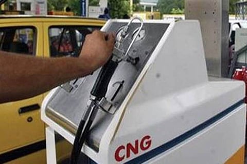 जेवणे आणि धावणेही झाले महाग; सीएनजी, पीएनजी दरात वाढ