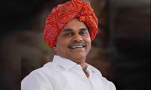 आंध्रप्रदेशच्या मुख्यमंत्र्यांचेही हेलिकॉप्टर झाले होते क्रॅश; बातमी ऐकून झाला होता 122 लोकांचा मृत्यू