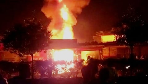 विरार फाटा भीषण आगीत कोट्यवधींची हानी