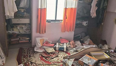 सातारा : पुसेसावळी येथे दरोडेखाेरांच्‍या हल्ल्यात महिला जखमी, ५ लाखांचाऐवज लंपास