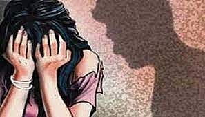 जळगाव पाचोर्‍यातील अल्पवयीन बनली कुमारी माता