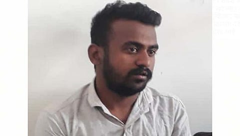 कोल्‍हापूर : पेरूचे आमिष दाखवून नऊ वर्षाच्या मुलीवर बलात्कार करणाऱ्या नराधमाला १०  वर्षाची सक्तमजुरी