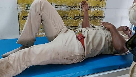Hupari crime : भांडण अशी की… पोलिस अधिकार्‍यालाच आली चक्‍कर!