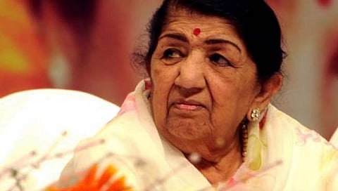 लता मंगेशकर 