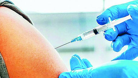 कोरोना तपासण्या, लसीकरणाला वेग द्या, केंद्राच्या राज्यांना सूचना