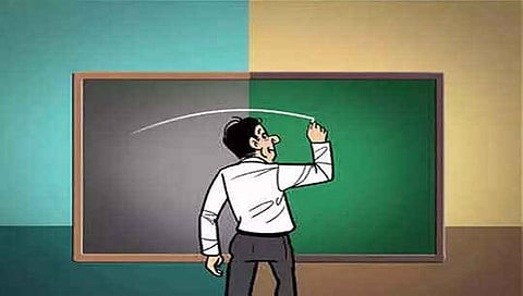सोलापूर : बेरोजगार तरुणांंना कंत्राटी शिक्षक म्हणून संधी द्या; शिक्षक संघटनेच्या पदाधिकार्‍यांकडून निघतोय सूर