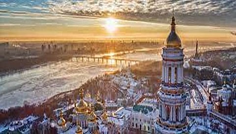 Bollywood Films shoot in Ukraine : ‘या’ बिग बजेट बॉलीवूड चित्रपटांचे युक्रेनमध्ये शूटींग