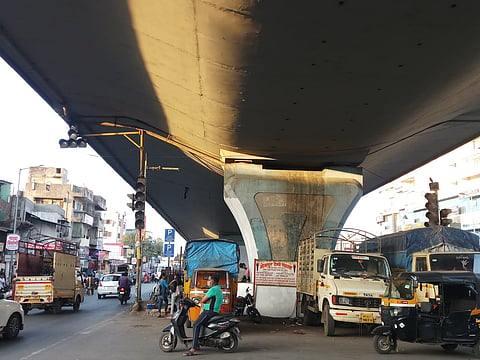 The traffic signal in Bhosari area is just for show