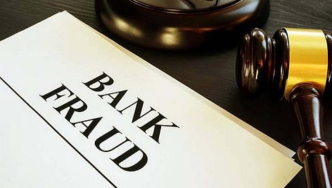 सोलापूर : पंजाब बँकेची ९२ लाखांची फसवणुक; पिता-पुत्राविरूद्ध गुन्हा दाखल