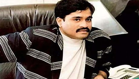 संजय राऊत काल म्हणाले, ईडीने शिवसेनेची पत्रकार परिषद पहावी आणि आज ईडीची मुंबईत धडाधड छापेमारी !
