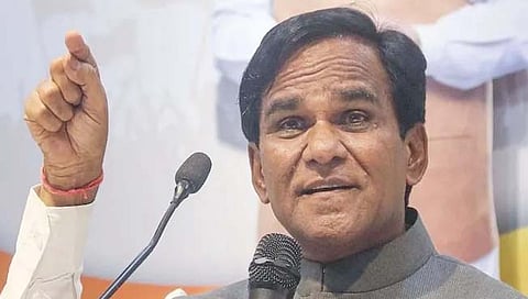 ‘महाविकास आघाडीचे २५ आमदार संपर्कात, पण नावे उघड करून त्यांची आमदारकी धोक्यात आणणार नाही’