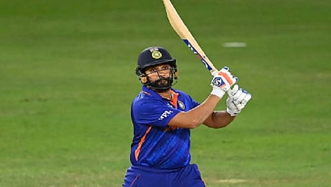 IND vs ENG T-20 : रोहित शर्मा टी-२० मालिकेसाठी सज्ज, आज येणार विलगीकरण कक्षातून बाहेर