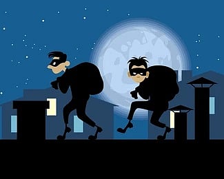 Thousands of cash,cloths taken by thieves