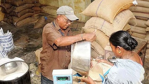कोल्हापूर जिल्ह्यातील तीन लाख नागरिक राहणार ‘अन्‍न सुरक्षा’पासून वंचित