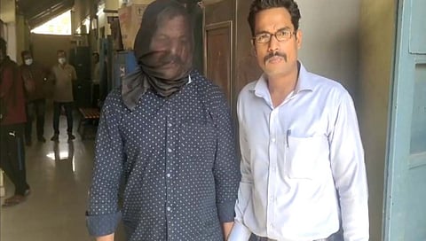 रेल्‍वेत परदेशी महिलेचा विनयभंग,  तीन वर्षानंतर संशयितास अटक