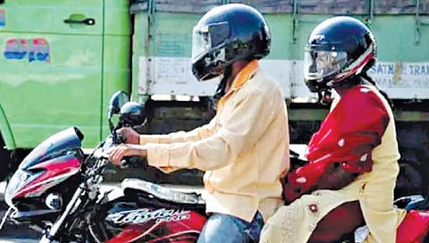 सातारा : जिल्ह्यात होणार हेल्मेटसक्‍ती