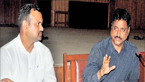 बेळगाव : मनपा जागा विकणार; 6 लाखांचा शिलकी अर्थसंकल्प जिल्हाधिकार्‍यांनी केला सादर
