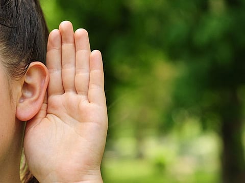 हेडफोनमुळे युवकांमध्येही वाढतोय बहिरेपणा! : जागतिक बहिरेपणा दिन