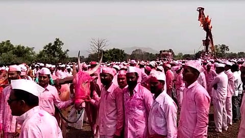 सातारा : ‘काशिनाथाचं चांगभलं’च्या गजरात बावधनची बगाड यात्रा उत्साहात, पहा व्हिडिओ