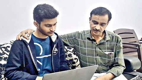 सातारा : घरी पोहचलो अन् तिकडे तो परिसर उद्ध्वस्त