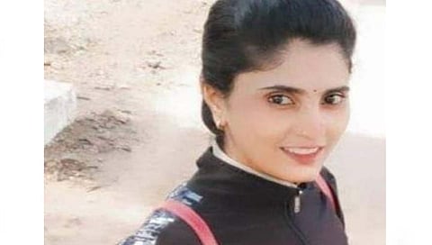 कोल्‍हापूर : कौटुंबिक वादातून महिला कॉन्स्टेबलची पोलीस लाईनमध्ये गळफास घेऊन आत्महत्या