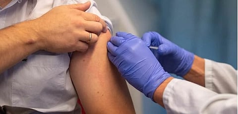 Covid vaccination : भारतात कोविड लसीकरण मोहिमेमुळे ३४ लाखाहून अधिक लोकांचे जीव वाचले; अहवालात स्पष्ट