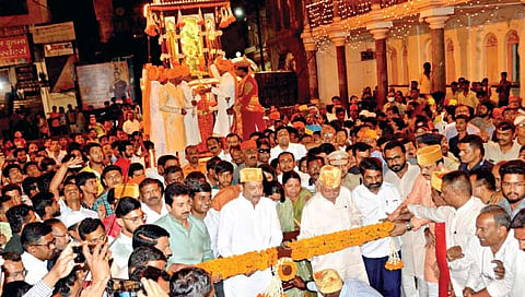 कोल्हापूर : शिवछत्रपती-ताराराणी रथोत्सव उत्साहात