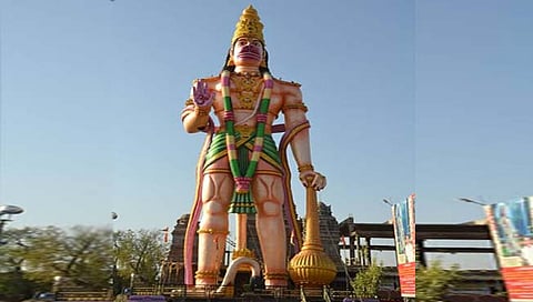 हनुमान जयंती विशेष : नांदूरा येथील १०५ फूटी हनुमानाची भव्य मूर्ती पाहिली का?