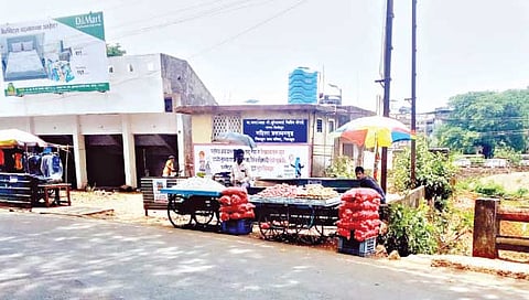 चिपळुणात अतिक्रमणांचा ‘बाजार’