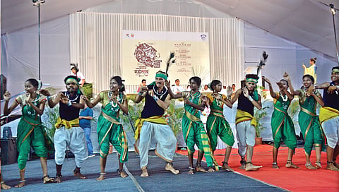 नाशिक : आदि महोत्सवाकडे आदिवासी लोकप्रतिनिधींची पाठ, पदाधिकार्‍यांमध्ये नाराजीचा सूर