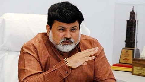 रायगड: पालकमंत्री उदय सामंत यांच्या बोटीला अपघात