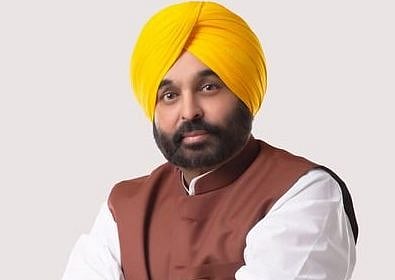 पंजाबमध्ये आप सरकारची मोठी कारवाई; भ्रष्टाचार प्रकरणी आरोग्यमंत्र्याला मंत्रिपदावरुन हटवले, एसीबीकडून अटक
