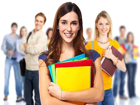 विद्यार्थ्यांना हवेय थेट नोकरी देणारे शिक्षण