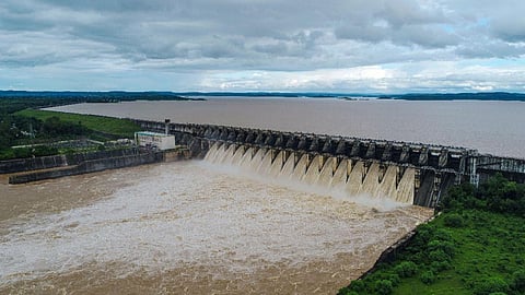 जायकवाडी :अबब ! संपूर्ण वर्षात होणारं बाष्पीभवन या उन्हाळ्यातच