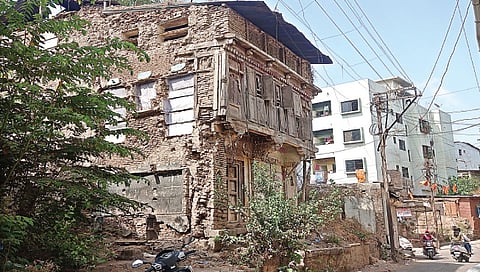 नाशिक : धोकादायक वाडेधारकांना अंतिम नोटिसा ; पाणी, वीजपुरवठा होणार खंडित