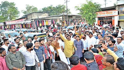 एकनाथ शिंदे य़ांच्या बंडाचे नाशकात पडसाद ; शिवसेनेचे शक्तीप्रदर्शन