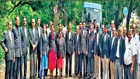 खंडपीठासाठी खानापुरातही रास्ता रोको