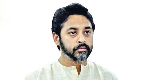 यांच्या आजोबांनी क्रिकेटमध्ये चिअरगर्ल्स आणल्या आता हे.. नीलेश राणेंची रोहित पवारांवर बोचरी टीका