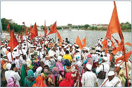 पिंपरी: इंद्रायणीचा तीर वारकर्‍यांच्या भेटीने गहिवरला
