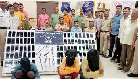 मोबाईल चोरी करणार्‍या टोळीला अटक