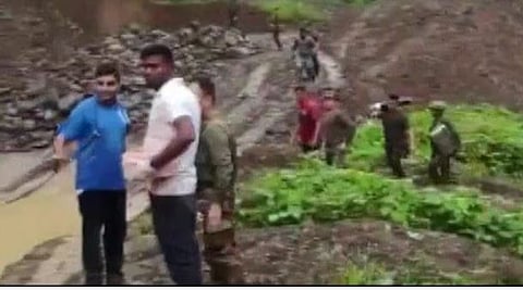 Landslide in Manipur : निसर्ग कोपला : मणिपूरमध्‍ये भूस्खलन, जवानांसह ५५ जण बेपत्ता : बचावकार्य सुरु