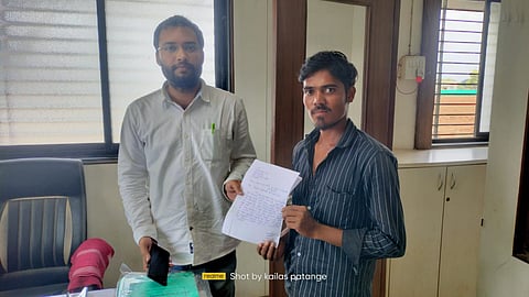 हिंगोली : शेती परवडत नसल्याचे सांगून मागितले हेलिकॉप्टर खरेदीसाठी साडेसहा कोटीचे कर्ज