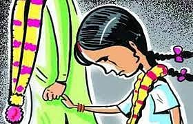 वडीलच पैसे घेऊन लावत होते विवाह; विरोध केल्याने अल्पवयीन मुलीला मारहाण