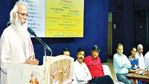 ज्ञानातून कामाची निर्मिती व्हावी : गिरीश प्रभुणे