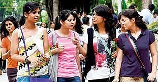 बारावीसाठी कॉलेज बदलता येणार; विभागीय शिक्षण उपसंचालकांचा आदेश