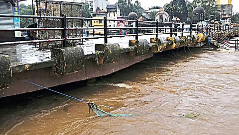 नाशिक : पुलांचे भवितव्य ‘व्हीजेटीआय’वर, रामसेतू पाडणार की ठेवणार?