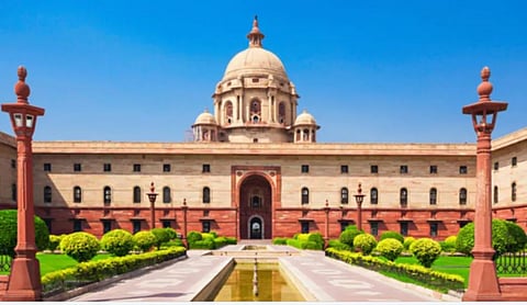 Presidential election 2022 : राष्ट्रपतीपदासाठी उद्‍या मतदान, रालोआ उमेदवार द्रौपदी मुर्मू यांचे पारडे जड