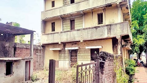 बेवारस